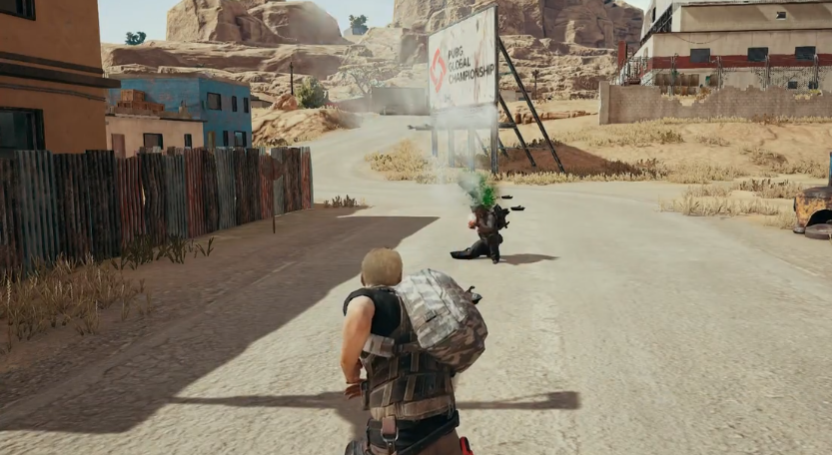 绝地求生如何投掷平底锅