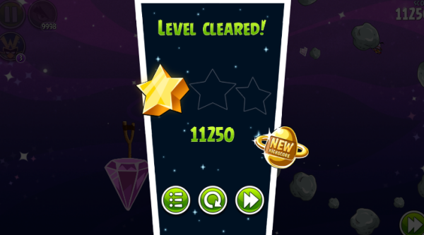 愤怒的小鸟太空版