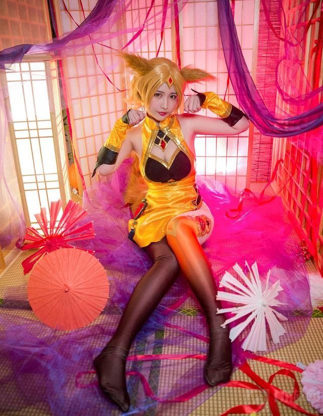 王者荣耀妲己绝美COS图集 少女阿狸惊艳COS图集分享