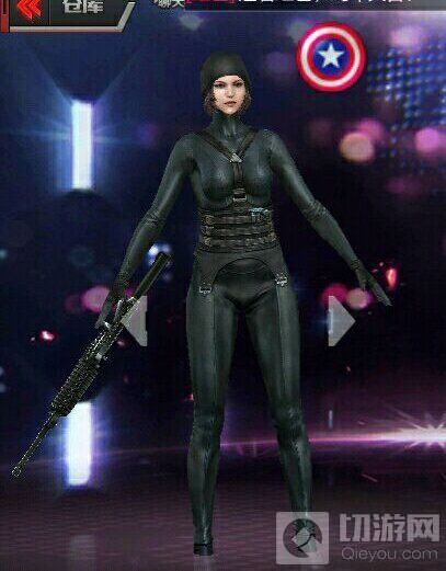 CF手游暗夜-张一山对比谁更值得入手