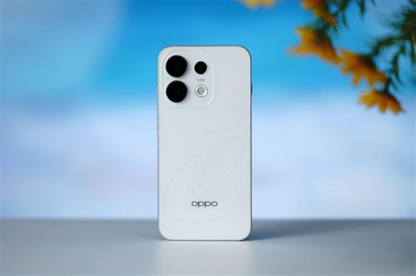 首创3D冰透悬浮!OPPO Reno16图赏 首创3D冰透悬浮!OPPO Reno16图赏