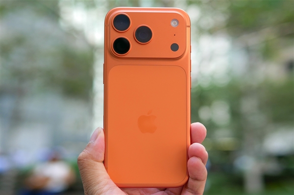 月租122元用iPhone 苹果官方租机是福利还是套路
