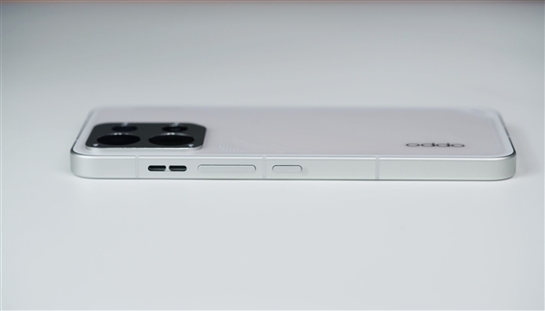 首款双金标万毫安手机！OPPO A7 Pro Max图赏