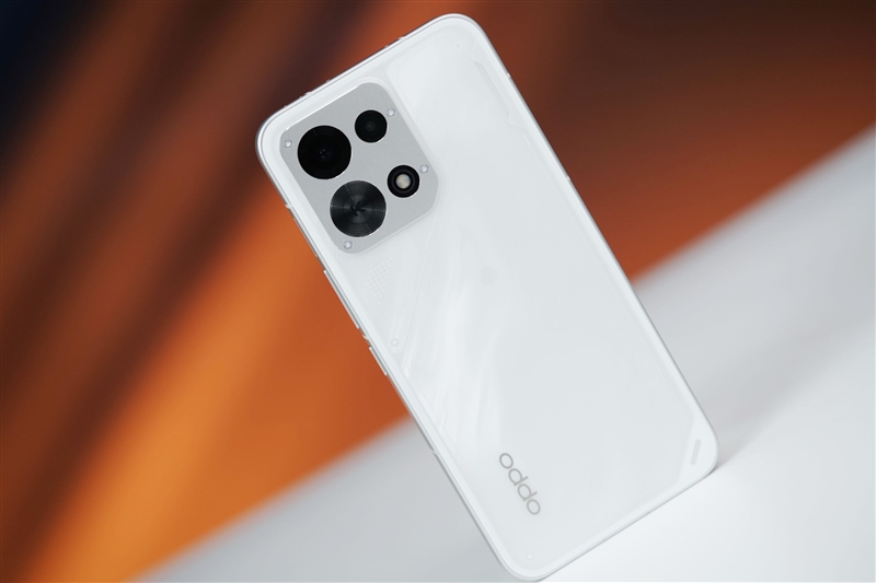 8000mAh+主动散热风扇!OPPO K15手机评测:2K档真正实用的那一台 8000mAh+主动散热风扇!OPPO K15手机评测:2K档真正实用的那一台