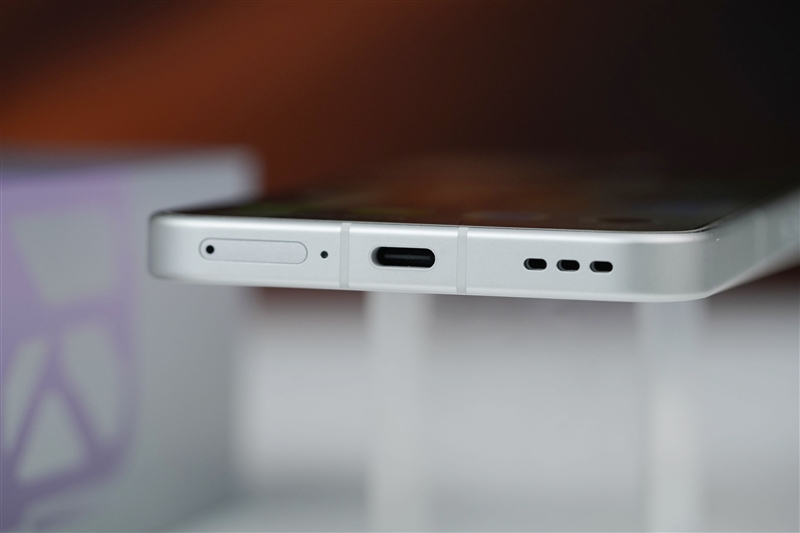 8000mAh+主动散热风扇!OPPO K15手机评测:2K档真正实用的那一台 8000mAh+主动散热风扇!OPPO K15手机评测:2K档真正实用的那一台