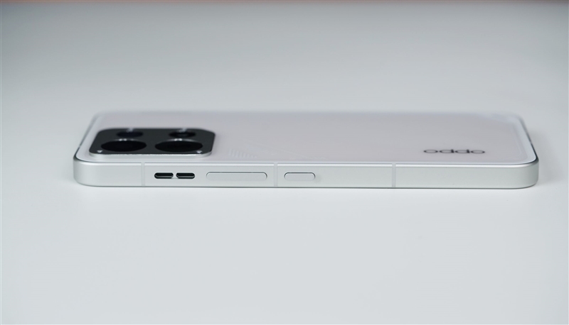 8000mAh+主动散热风扇!OPPO K15手机评测:2K档真正实用的那一台 8000mAh+主动散热风扇!OPPO K15手机评测:2K档真正实用的那一台